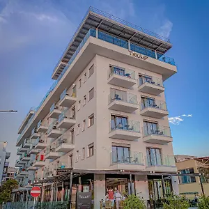 Triumf Hotell